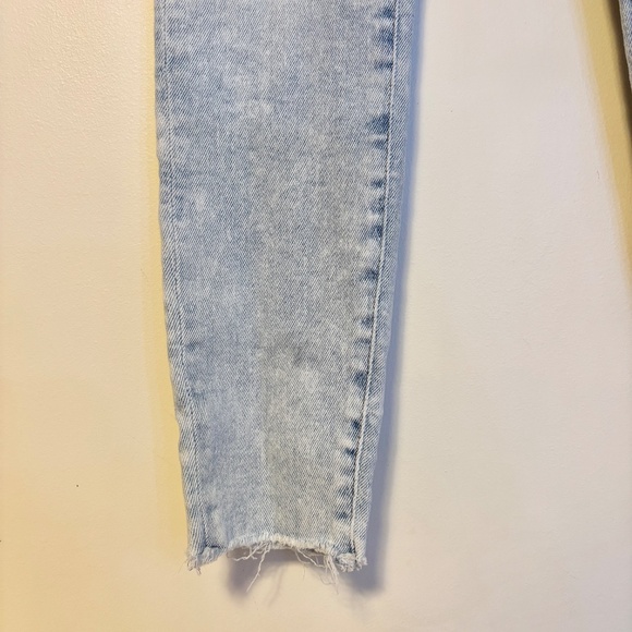 Guess High Waist Button Fly Stretch Ankle Skinny Jeans Light Wash Blue Womens 27 - Picture 6 of 7